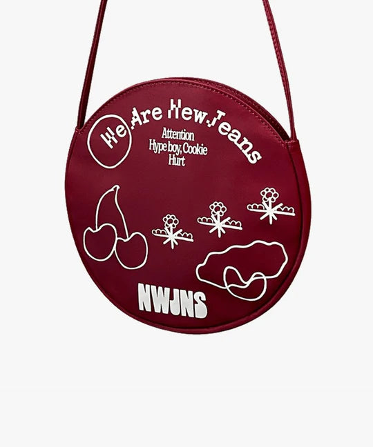 NEWJEANS - NEW JEANS (1ST EP ALBUM) BAG VER. LIMITED Red